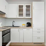 Unique In By Rent Like * שצ'צ'ין