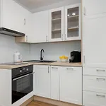 Unique In By Rent Like דירה