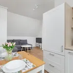 Unique In By Rent Like