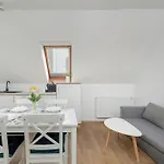 Unique In By Rent Like דירה *