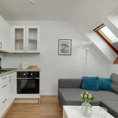 Unique In By Rent Like