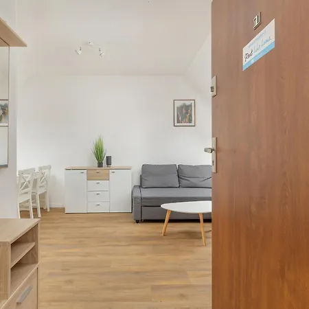 Lägenhet Unique In By Rent Like