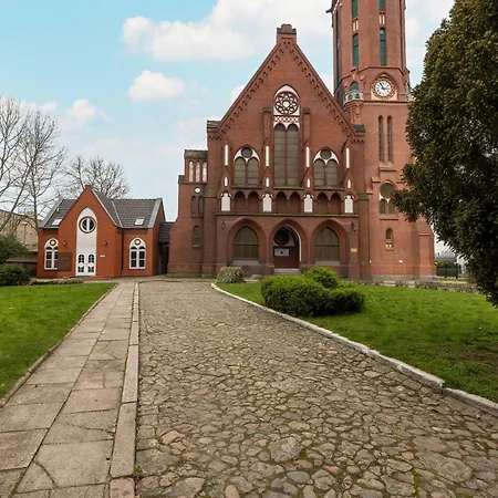 Lägenhet Unique In By Rent Like