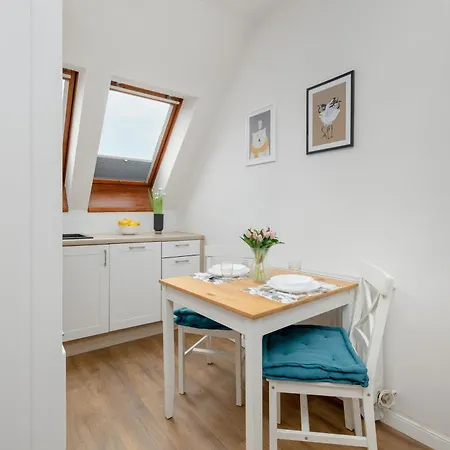 Unique In By Rent Like