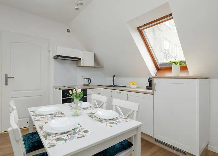 Unique In By Rent Like